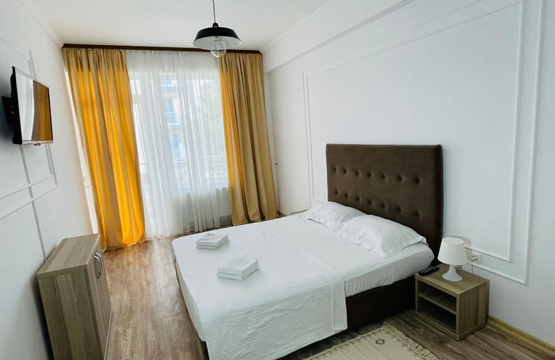 Rent of a cozy furnished 2-room apartment, 54 m², Mamaia, Romania